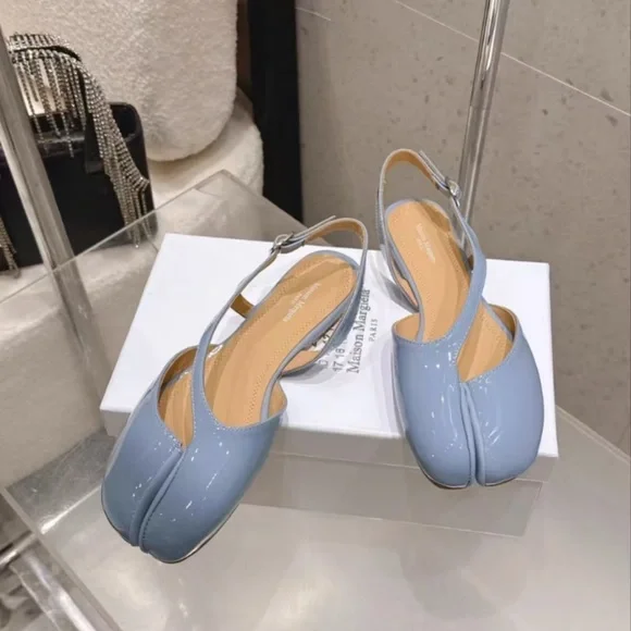 MM6 Maison Martin Margiela Light Blue Split-Toe Slingback Mules - Picture 2 of 9